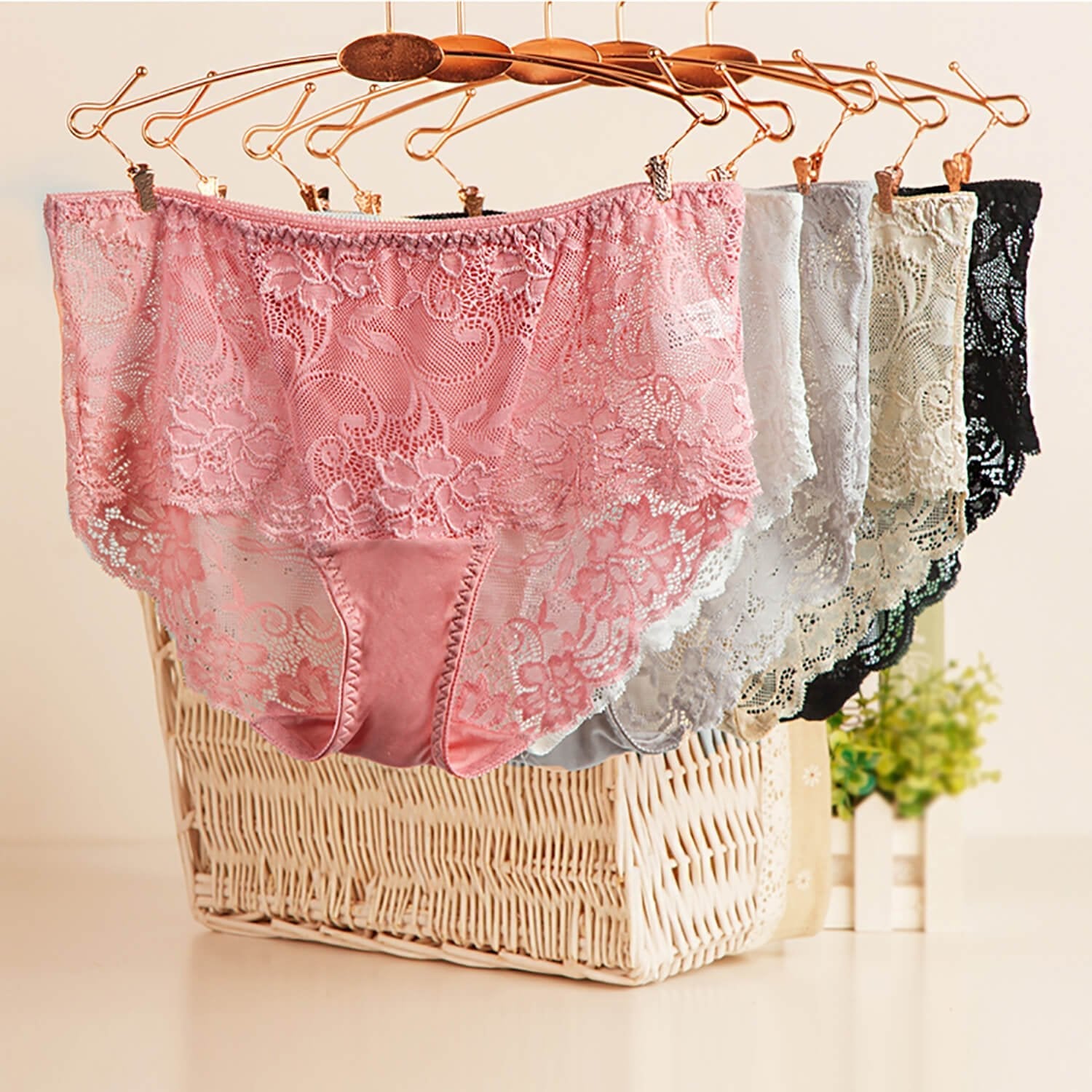 Silk Knitted Underwear Women's Lace Shorts Mulberry Silk Sexy Pink S