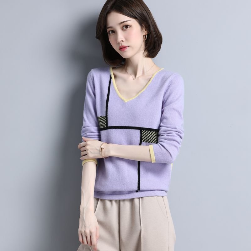 Womens Geometric Pattern V - Neck Long Sleeve Cashmere Sweater