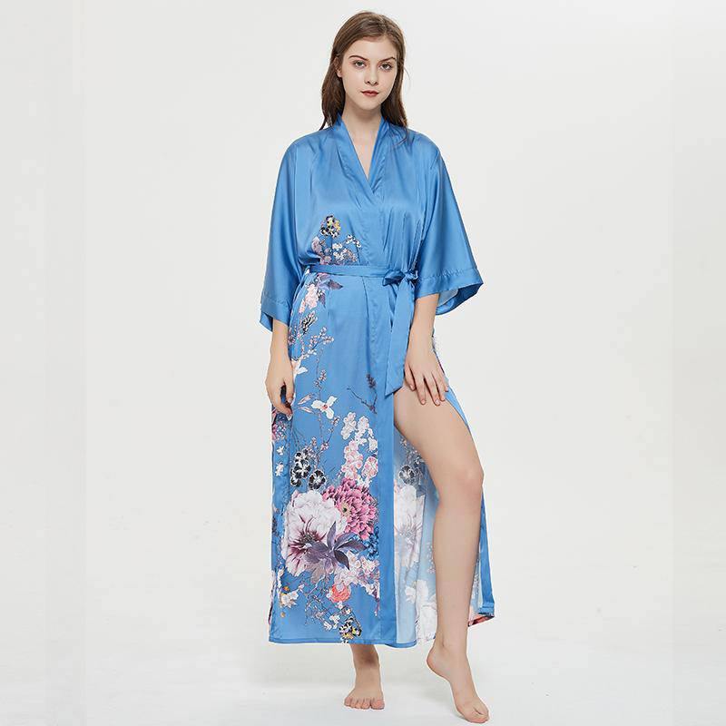 Women's Blossoms And Butterflies Floral Print Silk Kimono