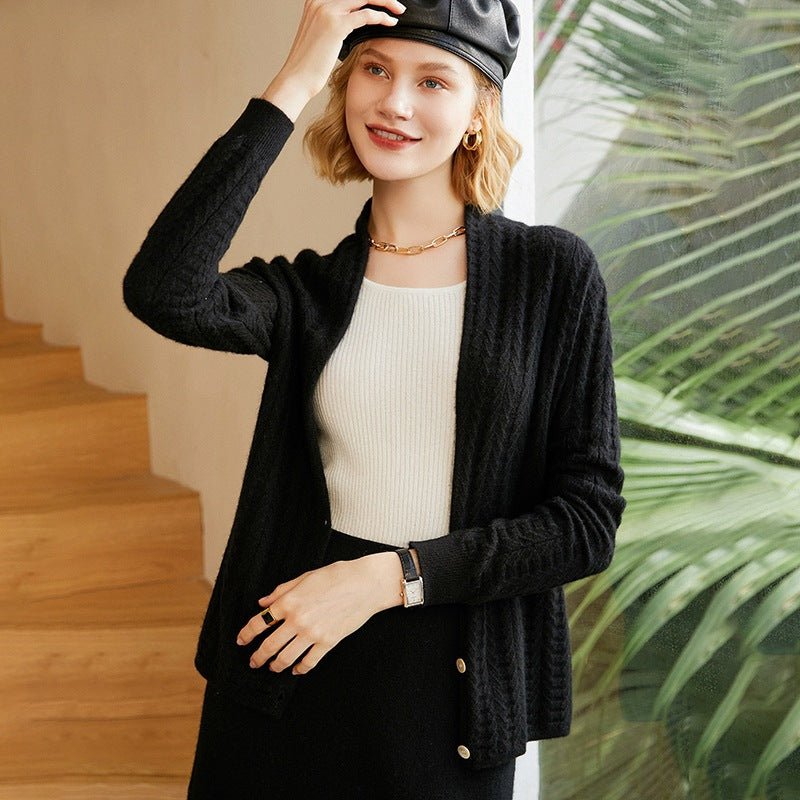 Womens V - Neck Cable Knit Cashmere Cardigan With Button Closure