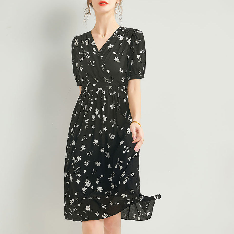 Assogto di seta Womens Wrep Midi Manica con manica floreale Abito in seta nera